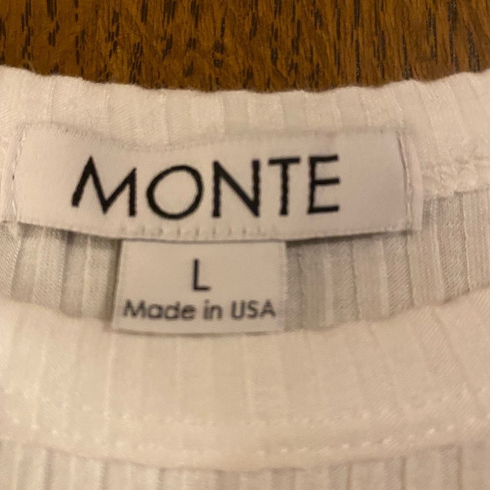 Monte basic scoop neck ribbed tee - Picture 2 of 4